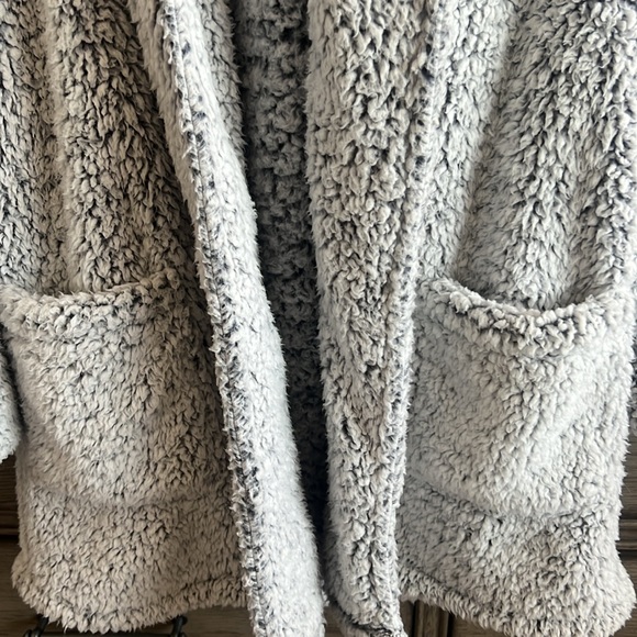 Jasmine and Ginger coat / robe - Picture 3 of 4